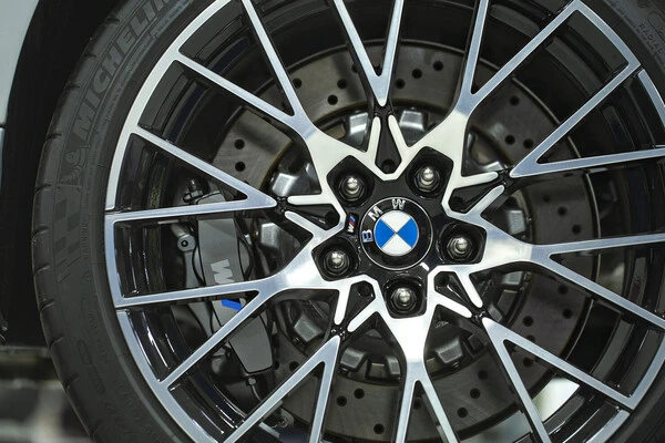 Titanium Wheel Lug Bolt Titanium Wheel Lug Bolt