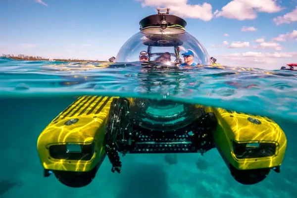 Titanium alloy housing Titanium alloy housing