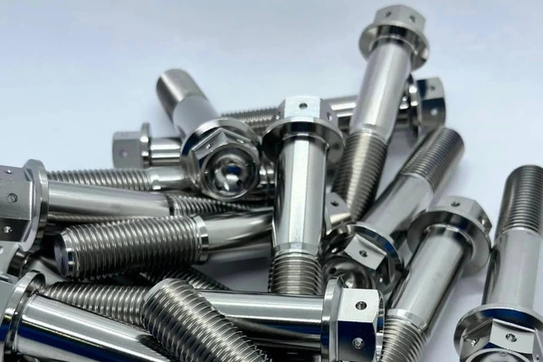 Titanium Wheel Lug Bolt