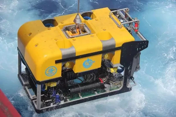 Underwater Equipment and Deep Diving Systems Underwater Equipment and Deep Diving Systems