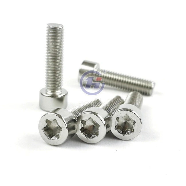 ISO14580 m4 titanium bolts..jpg