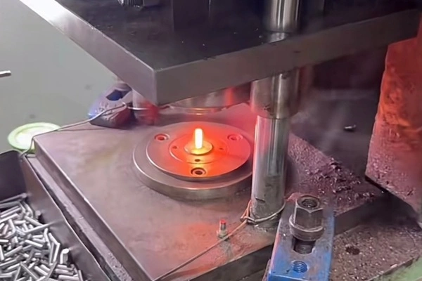 titanium-machining-process-development.jpg titanium-machining-process-development.jpg