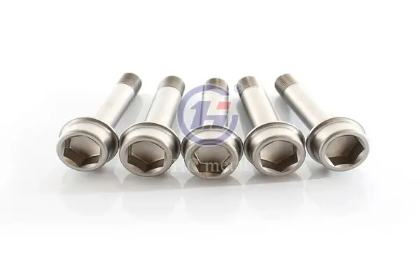 grade-5-titanium-lug-bolt-detail.jpg grade-5-titanium-lug-bolt-detail.jpg