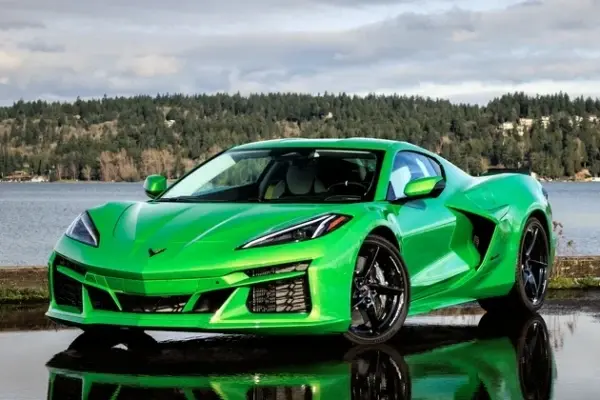 titanium-lug-bolts-racing-application.jpg titanium-lug-bolts-racing-application.jpg