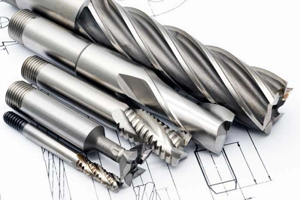 titanium-lug-bolts-automotive-application.jpg titanium-lug-bolts-automotive-application.jpg