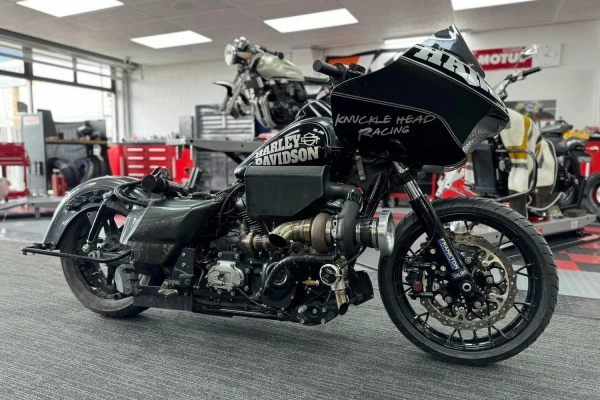 titanium-fasteners-for-motorcycle-modification.jpg