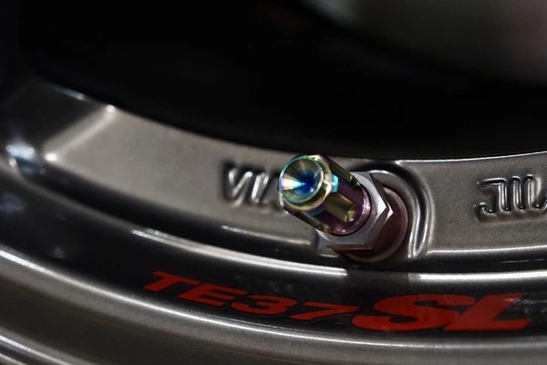 Titanium Valve Stem Caps Application