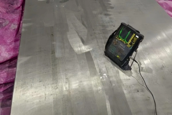 Titanium-Ultrasonic-Testing-NDT.jpg Titanium-Ultrasonic-Testing-NDT.jpg