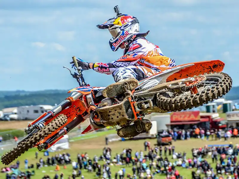 The Role of CNC Machining in Premium Titanium Foot Pegs