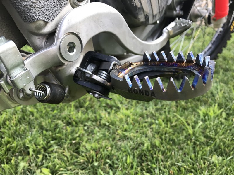 How Anti-Slip Serrations Enhance Grip on Any Terrain?