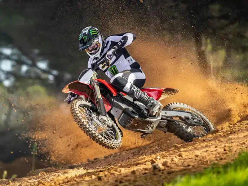 Do Titanium Pedals Improve Cornering Performance?