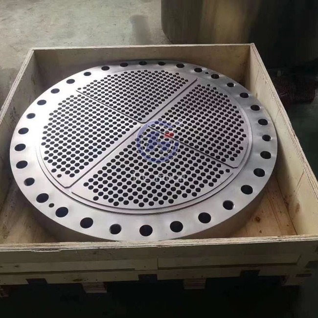 Titanium Tube Sheet with Explosion Bonded Cladding